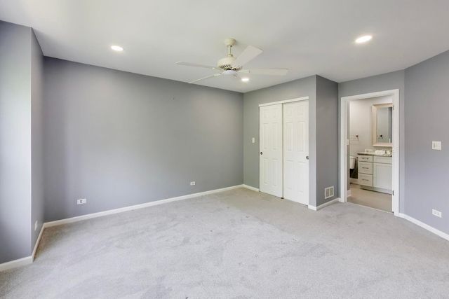 124 Rosehall Drive, Lake Zurich, IL 60047