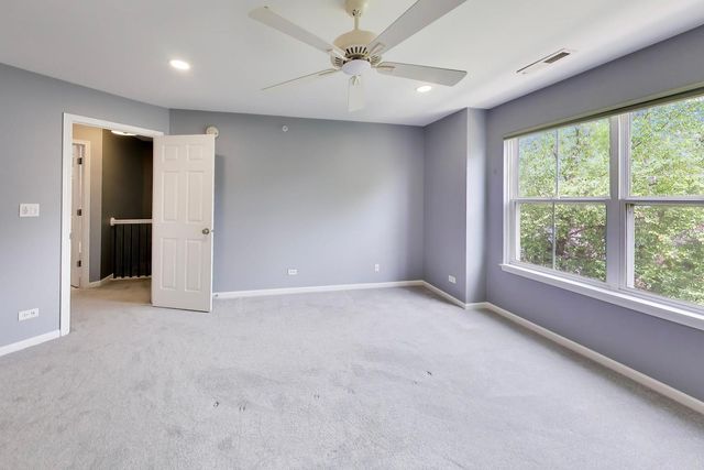 124 Rosehall Drive, Lake Zurich, IL 60047