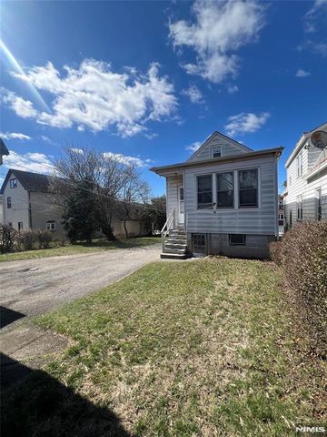 44 Scudder Street, Garfield, NJ 07026