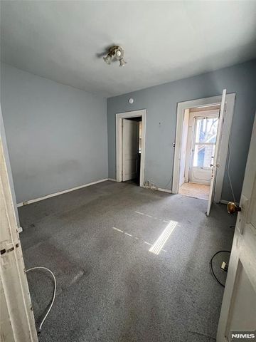 44 Scudder Street, Garfield, NJ 07026