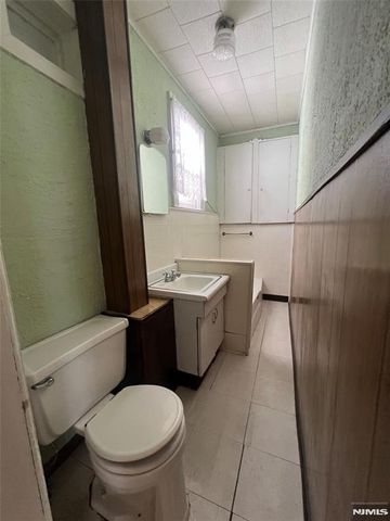 44 Scudder Street, Garfield, NJ 07026