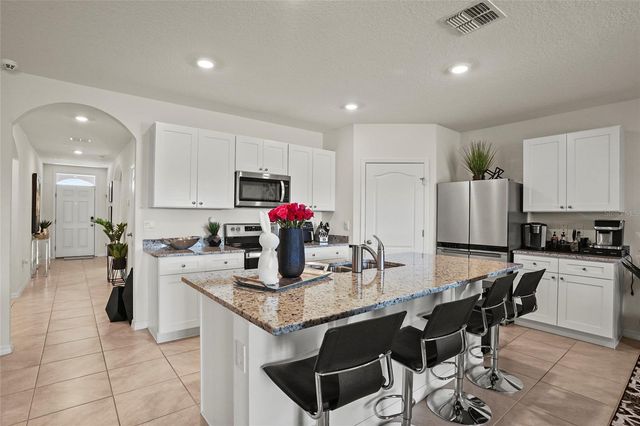 5740 GREY GRANITE WAY, Lakeland, FL 33811