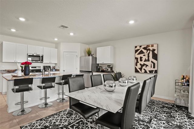 5740 GREY GRANITE WAY, Lakeland, FL 33811