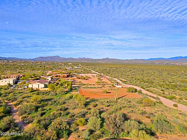 1.7 acres N 144 Street 3, Scottsdale, AZ 85262