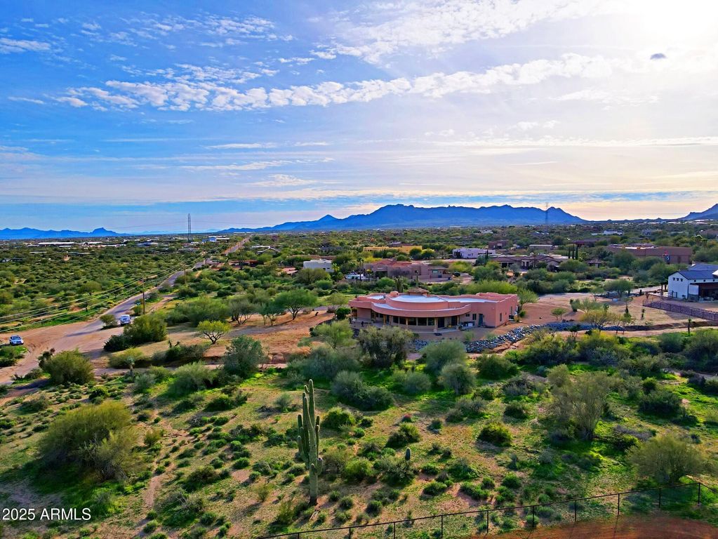 Image 13 of property listing at 1.7 acres N 144 Street 3, Scottsdale, AZ 85262