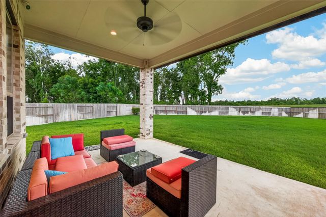 10730 Hidden Rock Drive, Missouri City, TX 77459