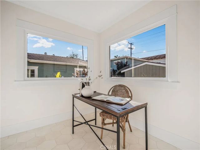 243 Ximeno Avenue, Long Beach, CA 90803