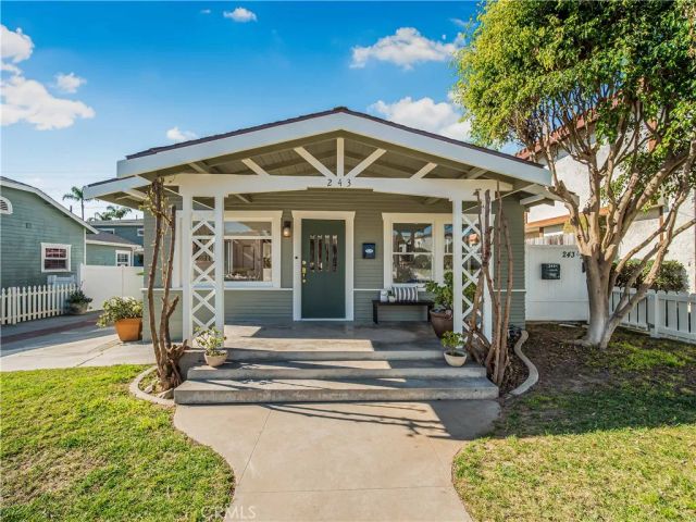 243 Ximeno Avenue, Long Beach, CA 90803