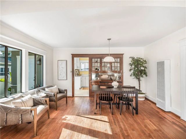 243 Ximeno Avenue, Long Beach, CA 90803