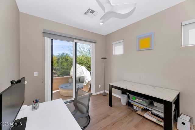 16600 N THOMPSON PEAK Parkway 2060, Scottsdale, AZ 85260