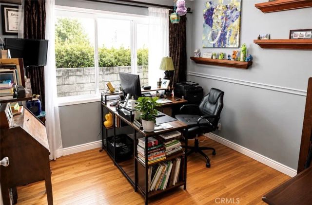 6212 Langdon Avenue, Van Nuys, CA 91411
