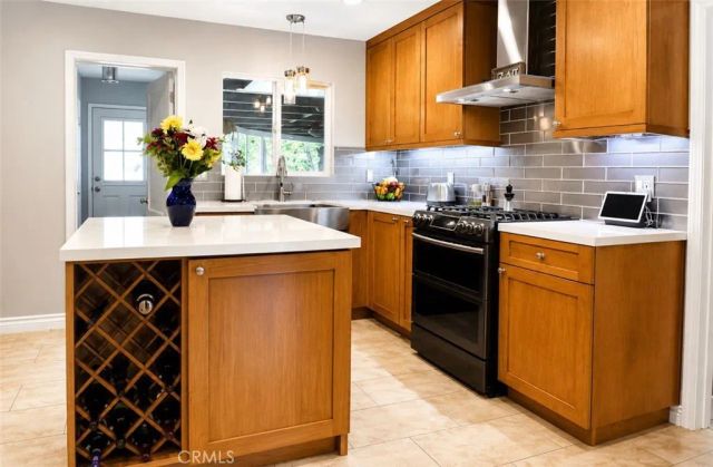 6212 Langdon Avenue, Van Nuys, CA 91411