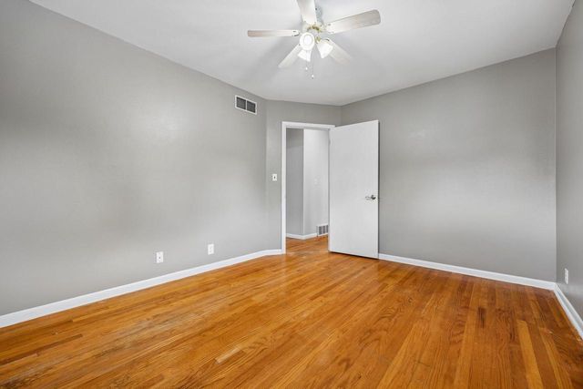8801 W Lawn AVENUE, Milwaukee, WI 53225