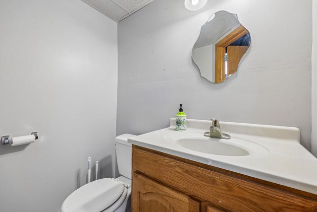 8801 W Lawn AVENUE, Milwaukee, WI 53225