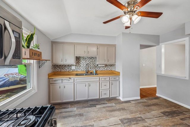 8801 W Lawn AVENUE, Milwaukee, WI 53225