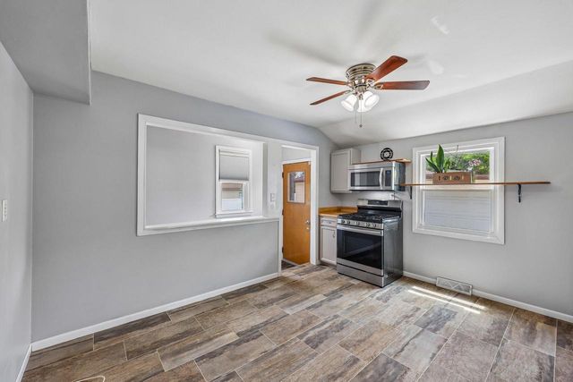 8801 W Lawn AVENUE, Milwaukee, WI 53225
