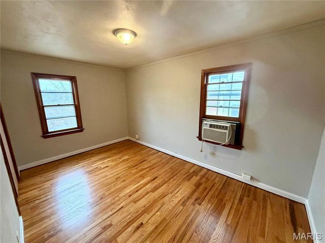 4415 Stivers Street, Northwoods, MO 63121