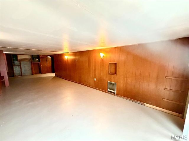 4415 Stivers Street, Northwoods, MO 63121