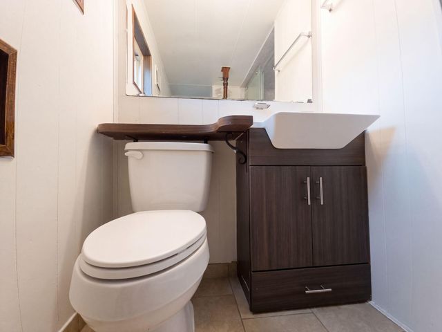 9222 Aztec Road NE, Albuquerque, NM 87111