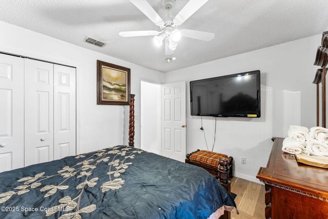 398 Taunton Road SW, Palm Bay, FL 32908