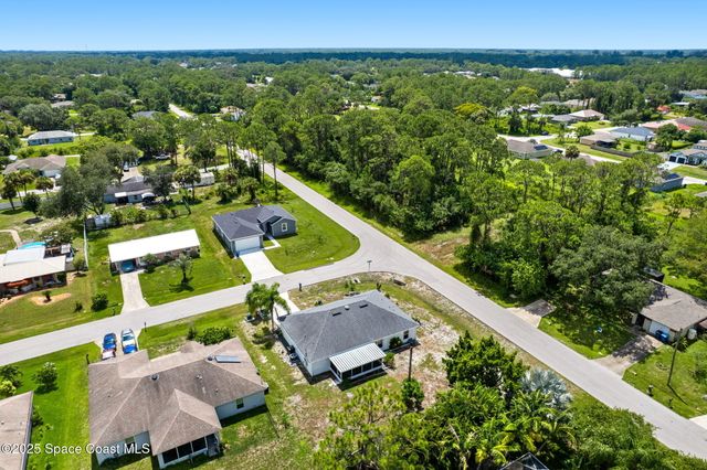 398 Taunton Road SW, Palm Bay, FL 32908