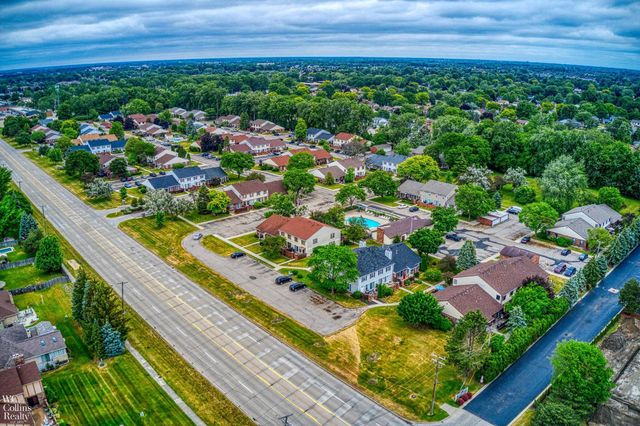 39464 Heatherheath Drive, Clinton Township, MI 48038