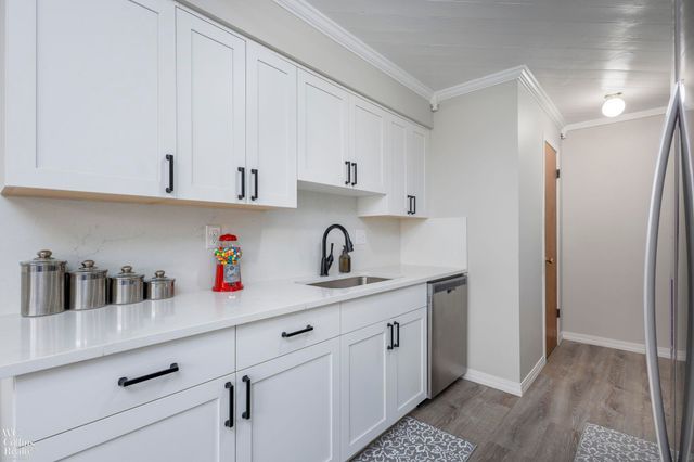 39464 Heatherheath Drive, Clinton Township, MI 48038