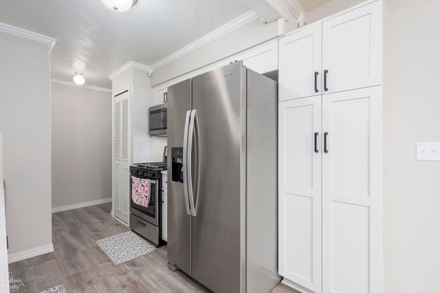 39464 Heatherheath Drive, Clinton Township, MI 48038