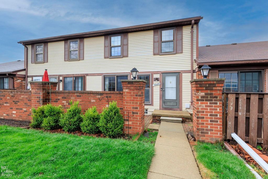 39464 Heatherheath Drive, Clinton Township, MI 48038