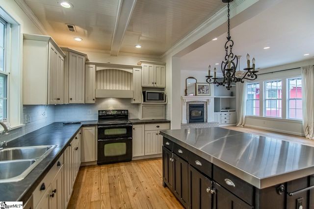 1482 Price House Road, Roebuck, SC 29376