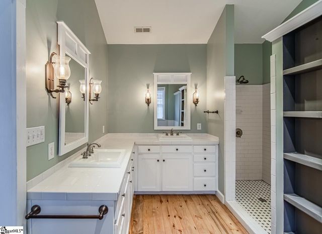 1482 Price House Road, Roebuck, SC 29376