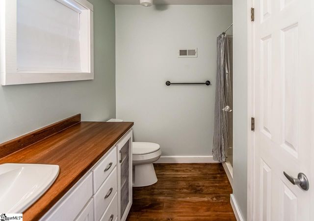 1482 Price House Road, Roebuck, SC 29376