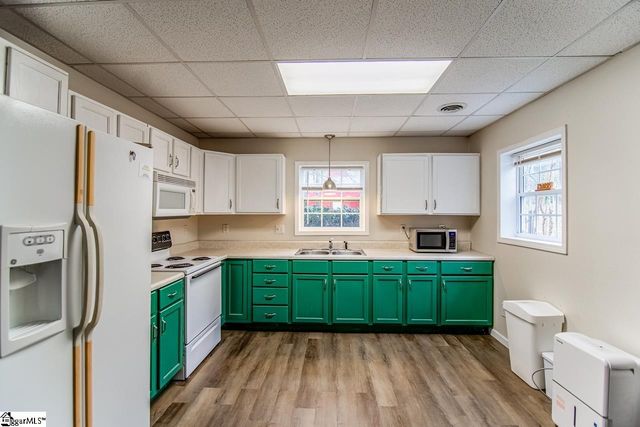 1482 Price House Road, Roebuck, SC 29376