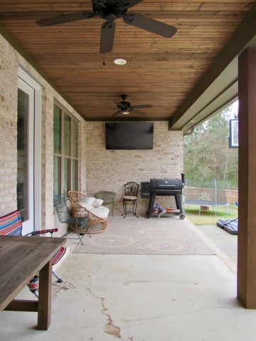 64 Country Park Dr., Petal, MS 39465