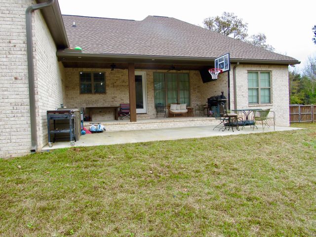 64 Country Park Dr., Petal, MS 39465