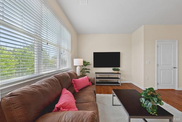 1600 Wards Ferry Road 504, Lynchburg, VA 24502