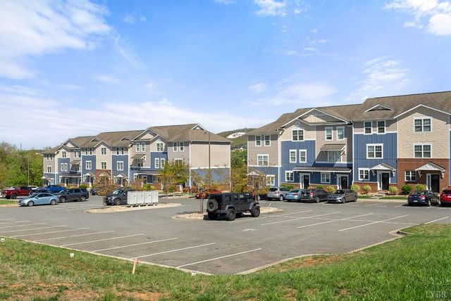 1600 Wards Ferry Road 504, Lynchburg, VA 24502