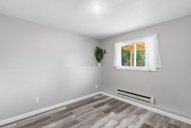 897 Mammoth Rd Apt 8, Manchester, NH 03104