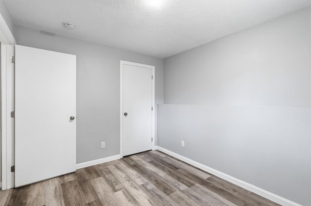 897 Mammoth Rd Apt 8, Manchester, NH 03104