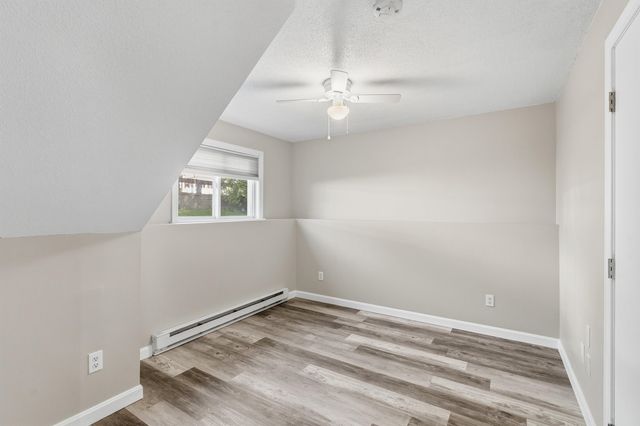 897 Mammoth Rd Apt 8, Manchester, NH 03104