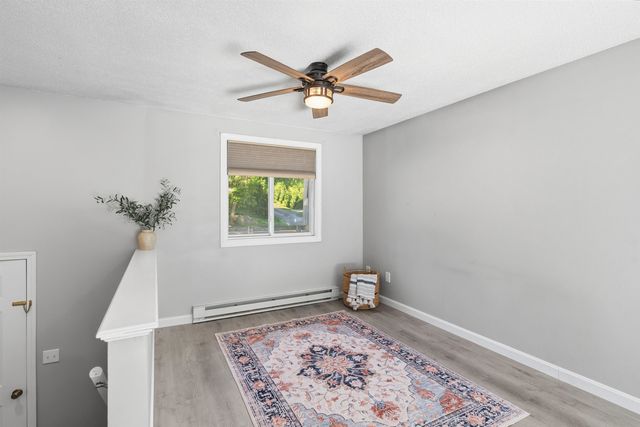 897 Mammoth Rd Apt 8, Manchester, NH 03104