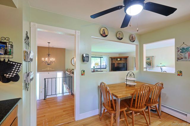17 Red Oak Terrace, Newburgh, NY 12550