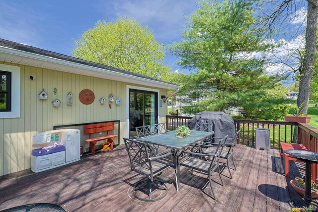 17 Red Oak Terrace, Newburgh, NY 12550