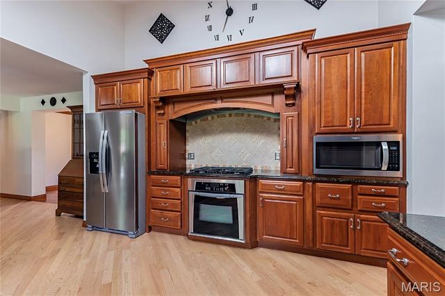 12823 Tammy Kay Drive, St Louis, MO 63128