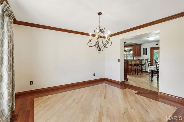 12823 Tammy Kay Drive, St Louis, MO 63128