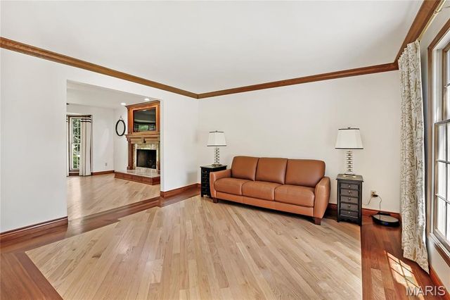 12823 Tammy Kay Drive, St Louis, MO 63128