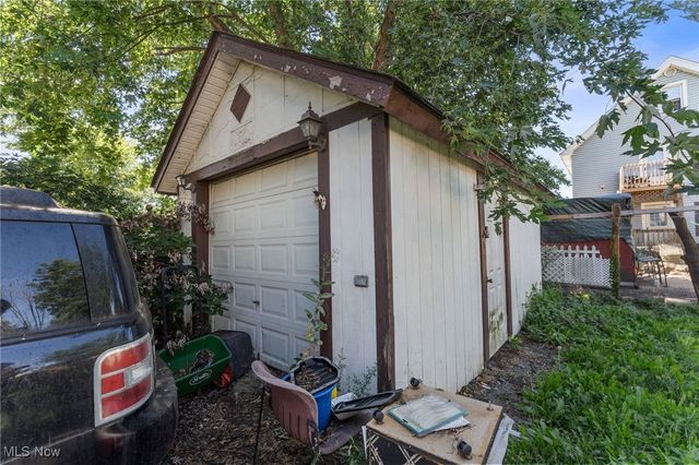 3442 W 60th Street, Cleveland, OH 44102