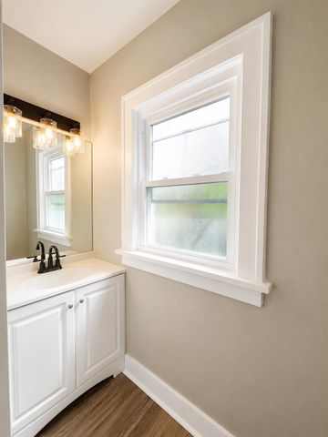 815 Marquette Street, Flint, MI 48504