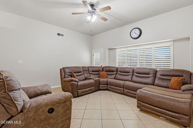 12941 Hidden Grove Drive, El Paso, TX 79938