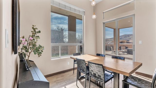 2273 Calle De Ortiz SW, Los Lunas, NM 87031